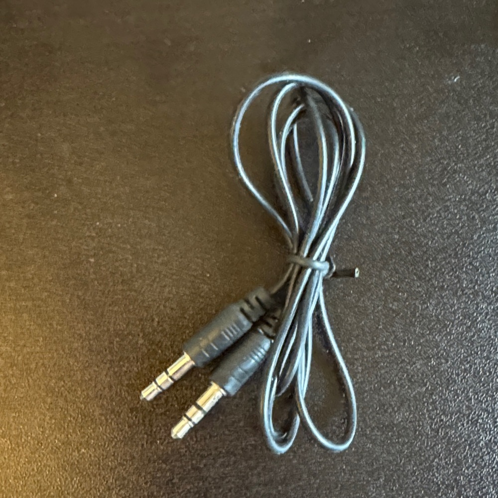 Multiples Charging Cable Collection - Picture 6 of 15